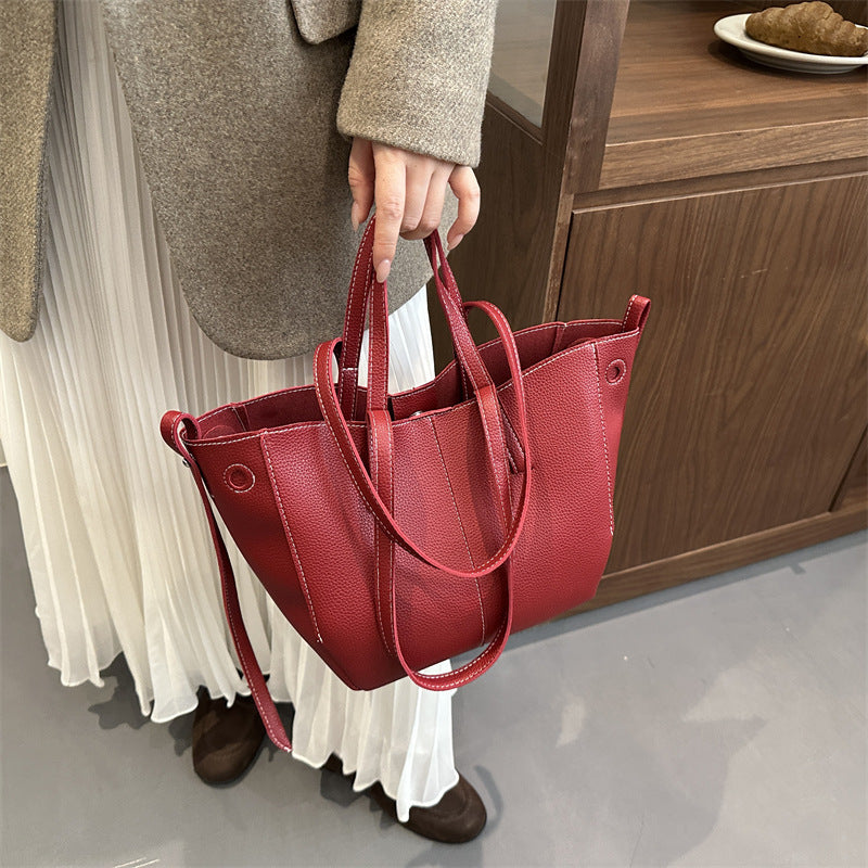 Women's Wing Tote Bag with Large Capacity Retro Shoulder Design